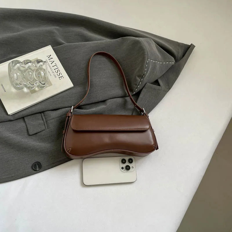 Urban Minimalist Pure Color PU Hinge Cover Underarm Bag Fashion New Ladies Single Shoulder Bag 2025 Trendy Commuter Bag