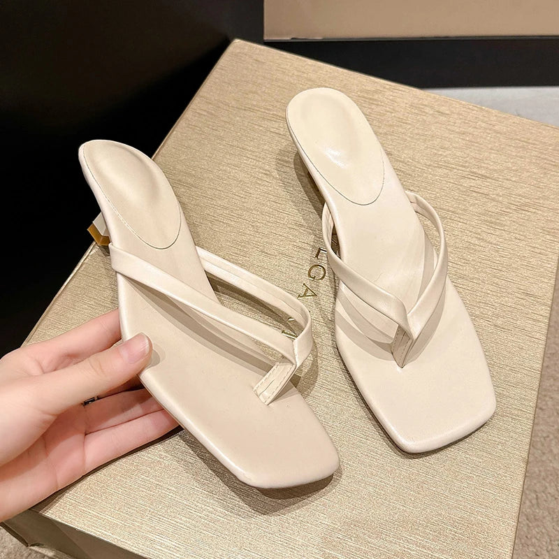 Sandalias con tacón