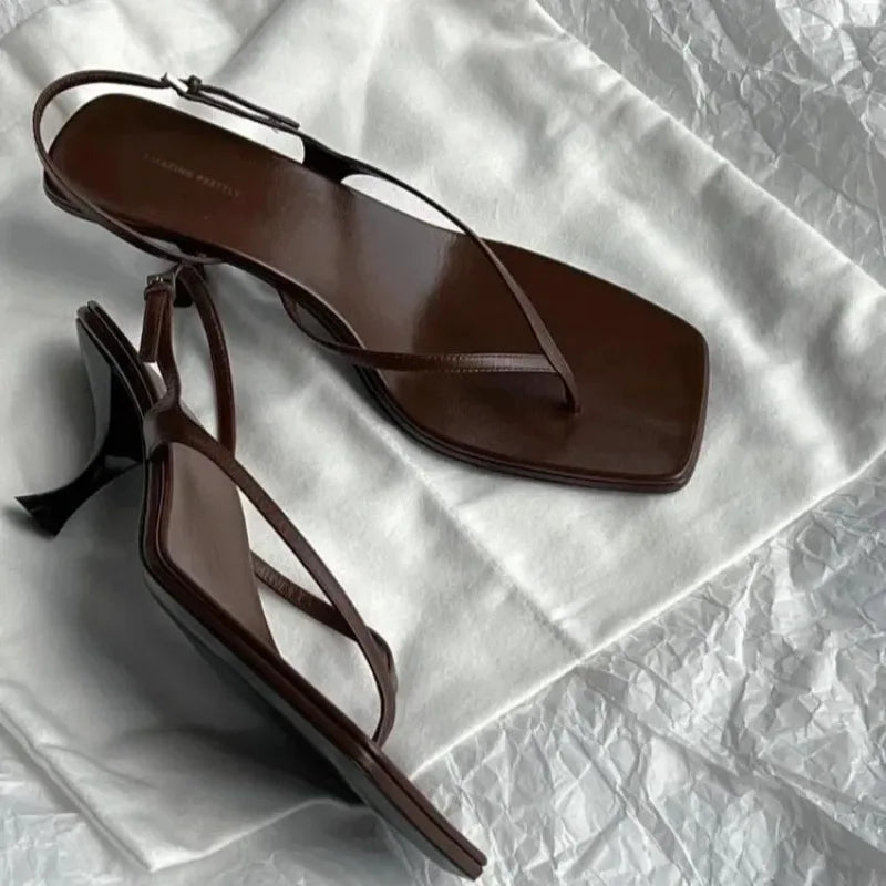 Selling2026 New Luxury Brand Designer Sandals Summer Fashion Square Toe Open Toe Party Sandals Elegant Buckle Women's High Heels