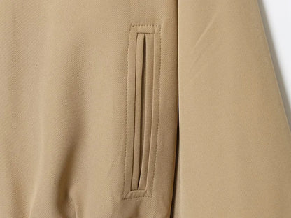 Chaqueta bomber con bolsillos